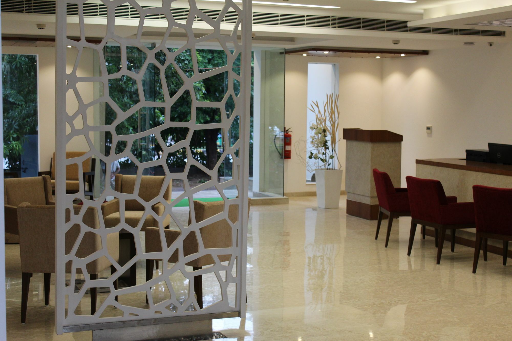 Keys Lite By Lemon Tree Hotels, Mayfield, Gurgaon Bagian luar foto